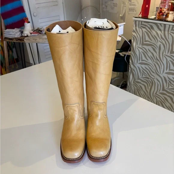 FRYE CAMPUS 14L in BANANA! BNIB - Picture 2 of 8